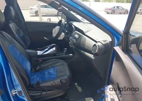 2023 Nissan Kicks Sr Xtronic Cvt z USA, uszkodzony, nr VIN 3N1CP5DV4PL542939